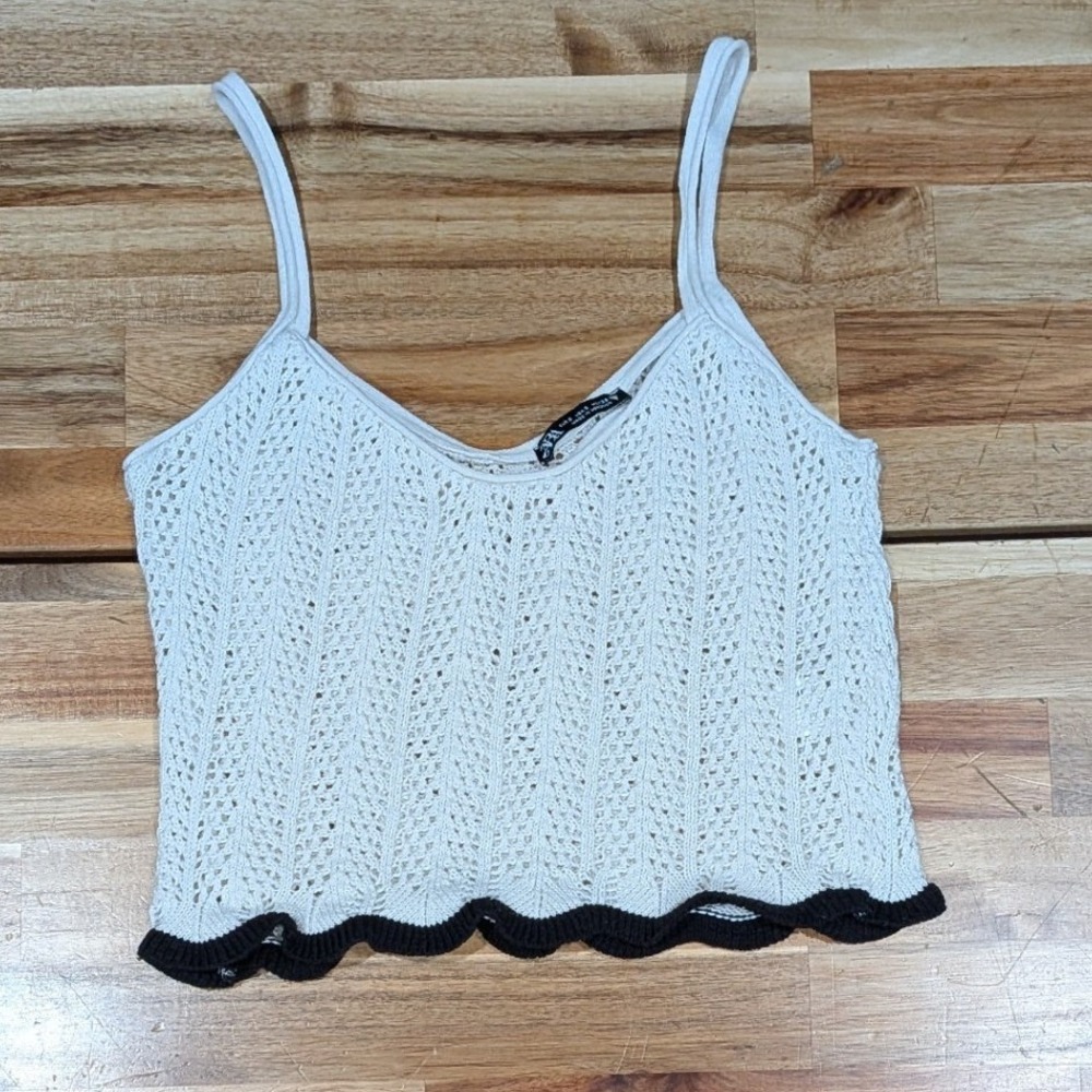 Zara Women Crochet Cami Top Small Crop Cream Black‎ Scallop Trim Knit Crop Boho